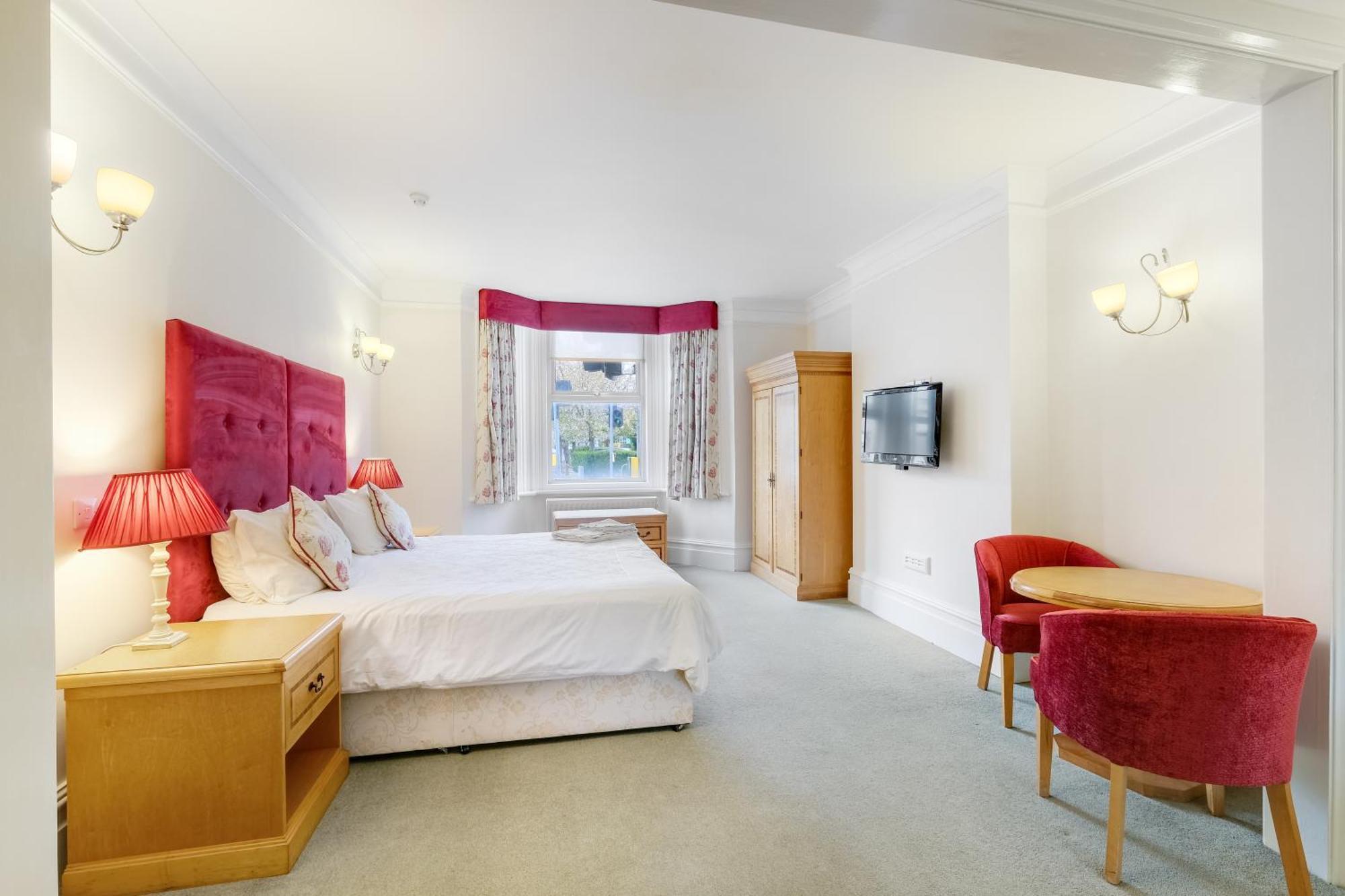 Charles House - Windsor Castle Hotel Eksteriør billede